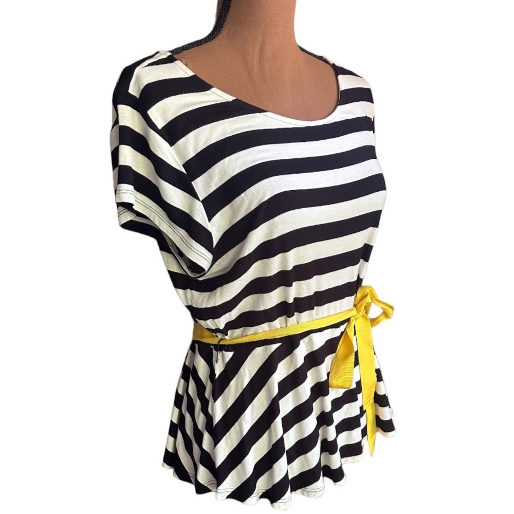 Elle Black & White Short Sleeve Striped Top Sz Large - Picture 2 of 7